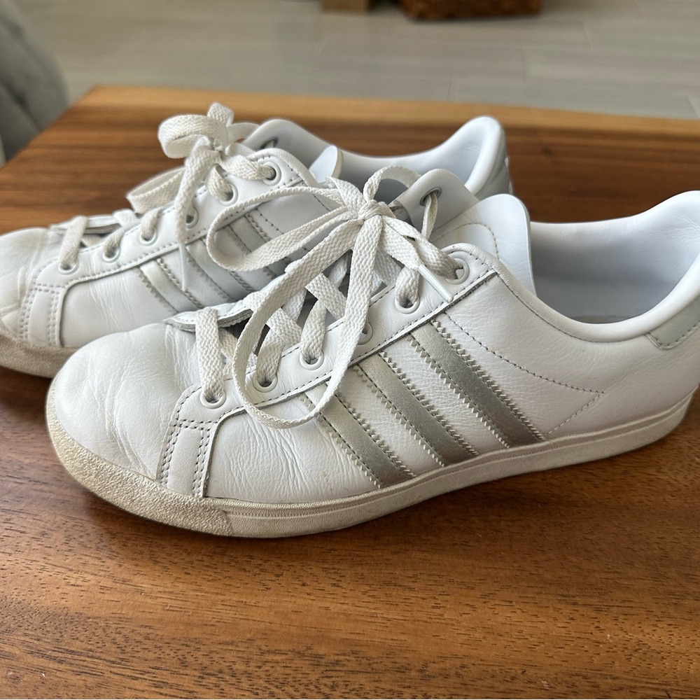 Women’s Adidas sneakers